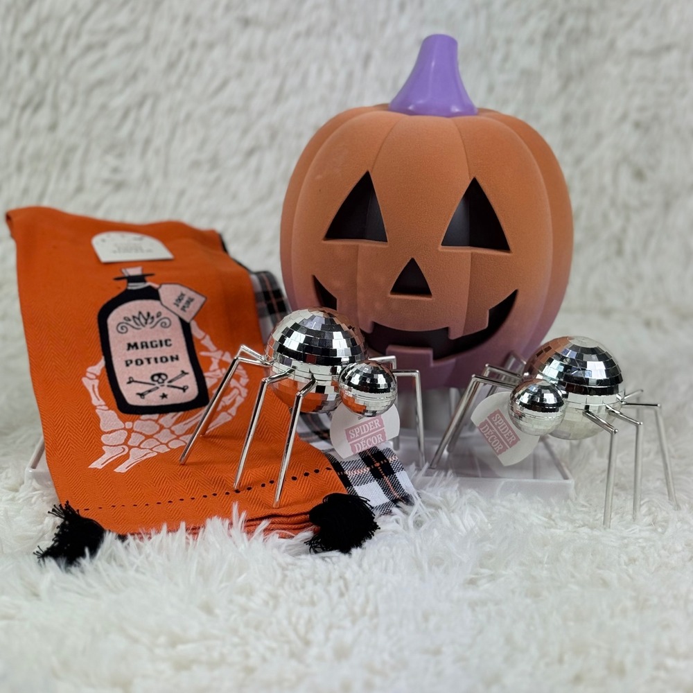 Halloween Decor Bundle LED Pumpkin Spiders Towels